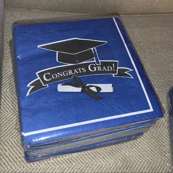 NWT blue school graduation party napkins 🎓 - Picture 8 of 11